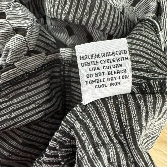 Habitat Sweater Top‎ Large Cowl Neck Gray Black Abstract Geometric TP-2880 - Picture 9 of 10